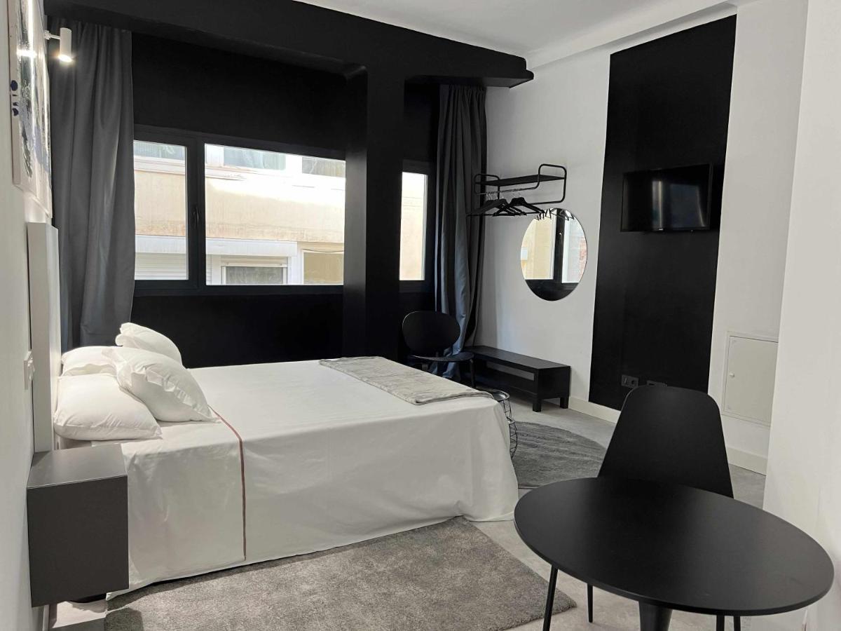 Dama Modern & Luxury Lägenhet Málaga Exteriör bild
