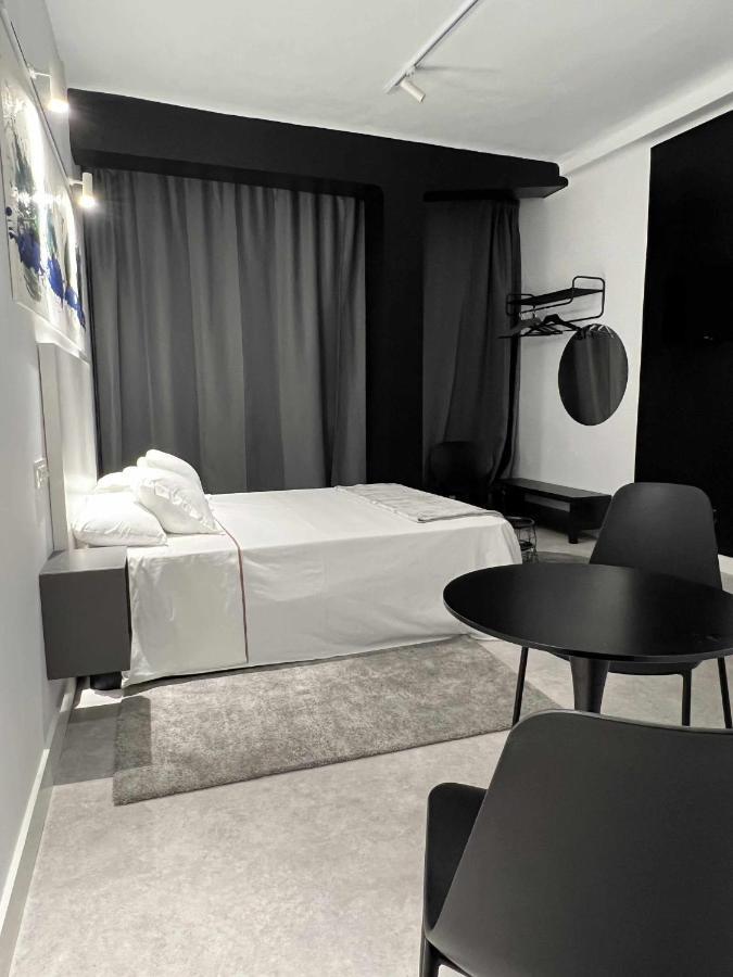 Dama Modern & Luxury Lägenhet Málaga Exteriör bild